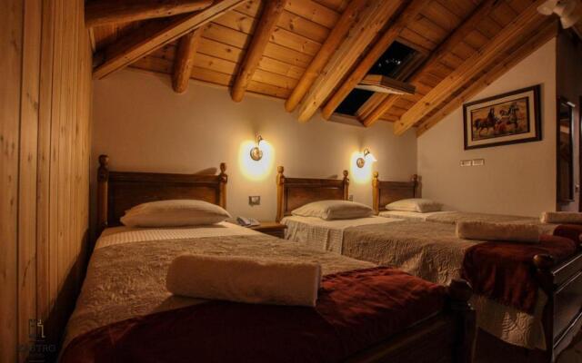 Kastro Hotel
