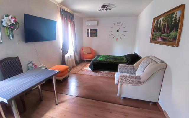 Частный дом на Российской