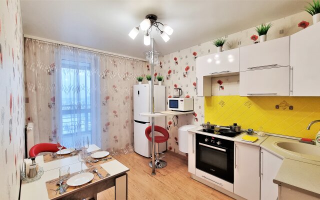 V ZHK Novin 1-room triple  Apartments