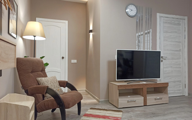 V Novom Zhk dlya Bolshoy Semyi Blizko k Tsentru Flat