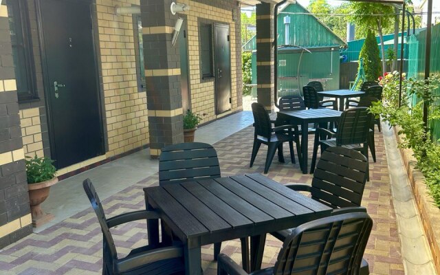 Apelsin Guest House