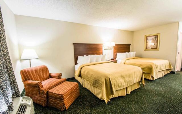 Equus Inn Ocala Hotel