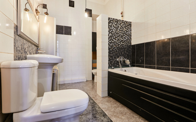 Квартира Просторные апартаменты в центре города