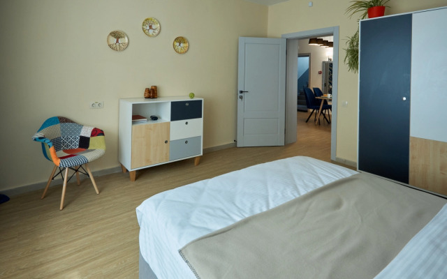 Апартаменты На Панской 2