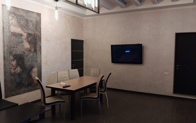 Happiness Guest House