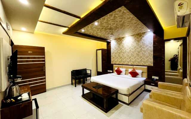 Отель Shri Sai Hotel