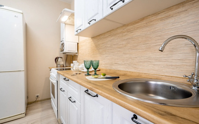 Апартаменты 1+ по Ивана Захарова 9/1