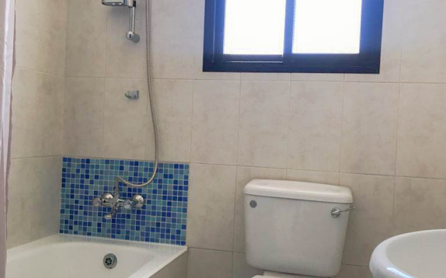 Athinas Court Apart-hotel
