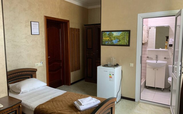 Kristina Guest House
