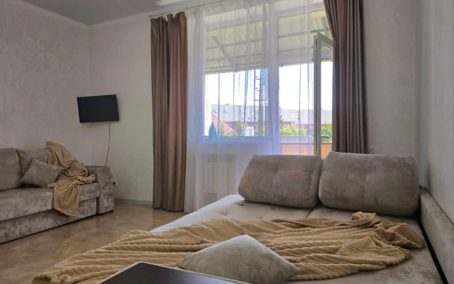 Na Ozere Bannom Vozle Gornolyzhnogo Tsentra Apartamenty