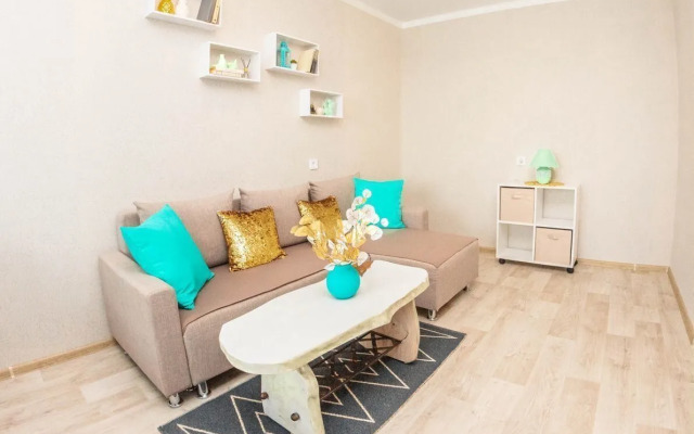Na Ulitse Fridrikha Engelsa Flat