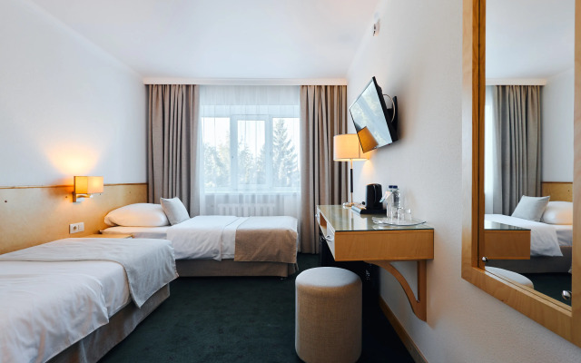 Vostok Hotel