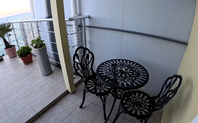 Dvukhkomnatnye Na Ulitse Drazhinskogo 27 Apartments