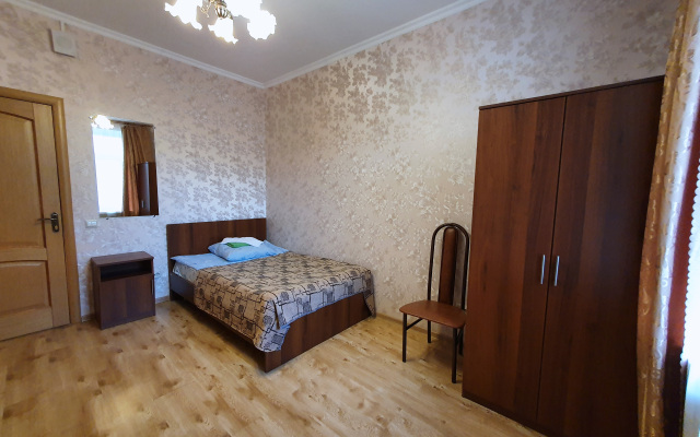 Admiral Hotel