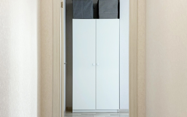 Na Vzlyotnoy Ulitse 7l Flat