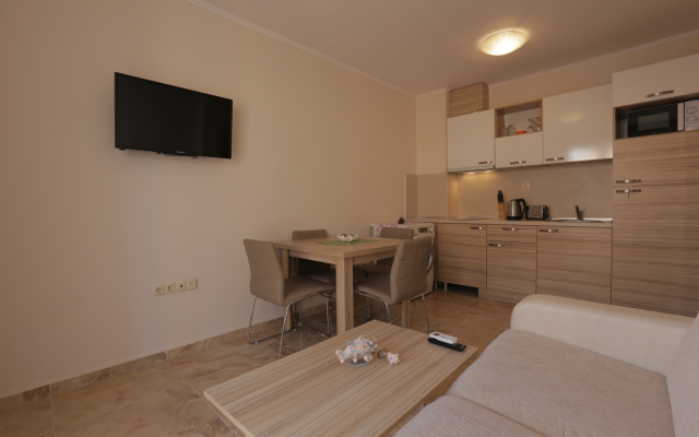 Anastasia Palace Apartments