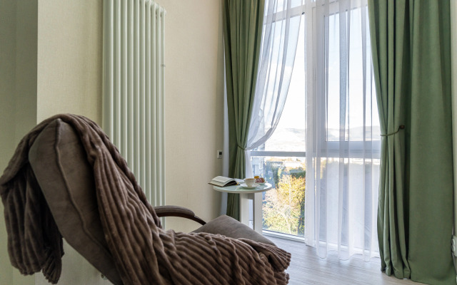 Апартаменты Двухкомнатные в Самом Сердце Новороссийска от LetoApart