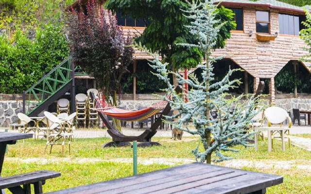 Sarot Thermal Park Hotel (Halal Hotel)