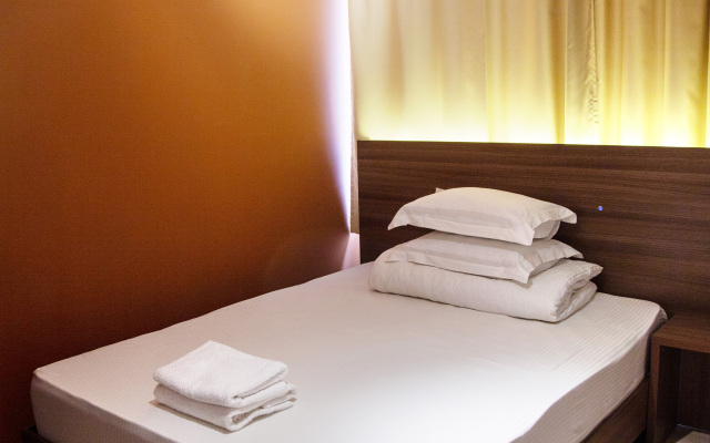 People Guest House