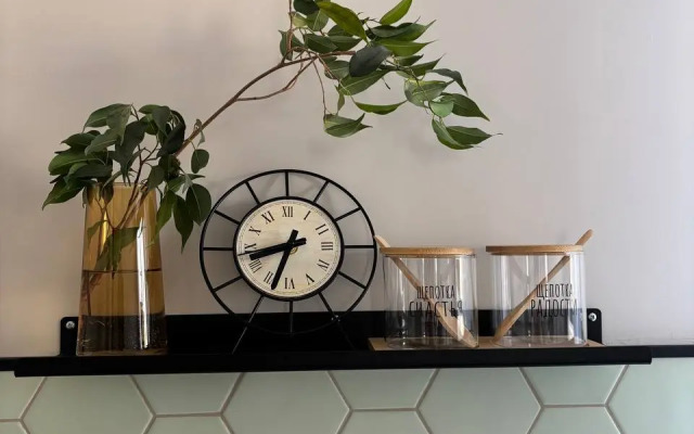 Oliva Lyuks Flat