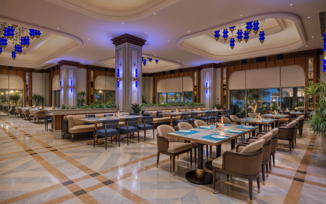 Merit Royal Gardens Hotel & Casino