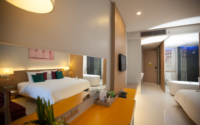 Курортный отель The Kee Resort & Spa