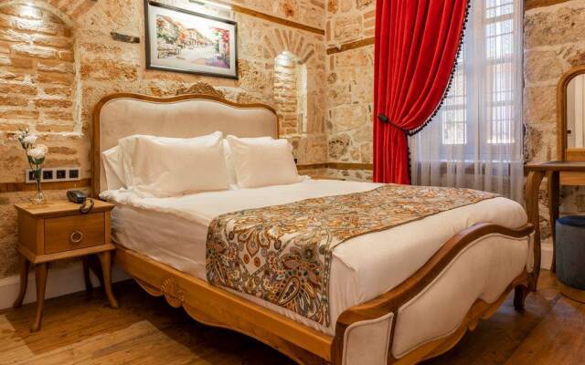 Hotel Lykia Old Town