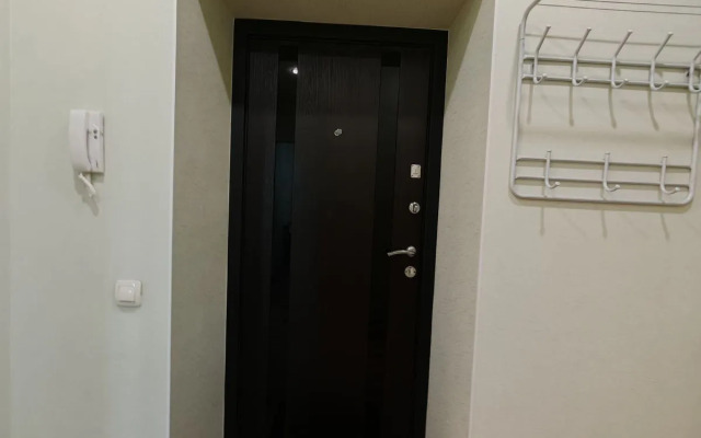 Briant Ryadom S Dalgau Flat