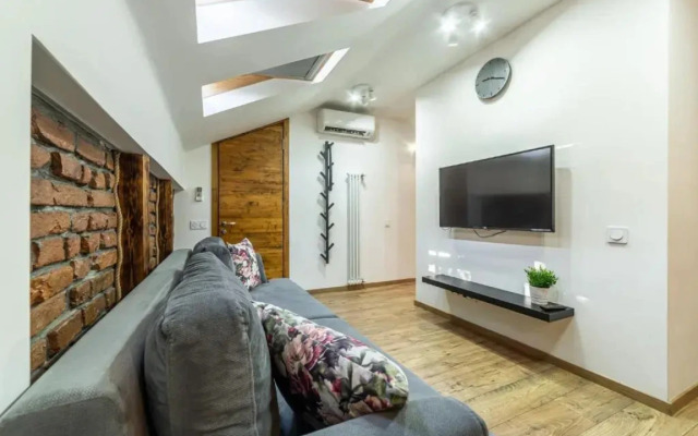 M1C Studio Apartments