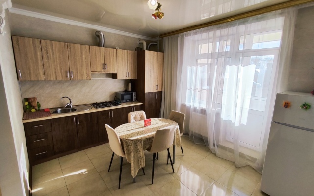 U Istochnika Flat