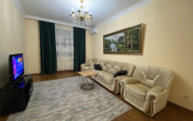 Квартира Sutochno Kvartira05