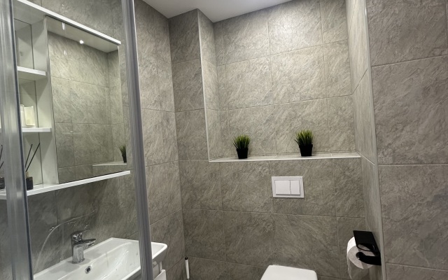 817 Na Prospekte Vitebskiy 99str1/1 Apartments