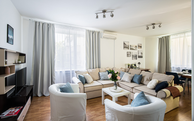 Квартира GM Apartments Тихий Островок на Бронной