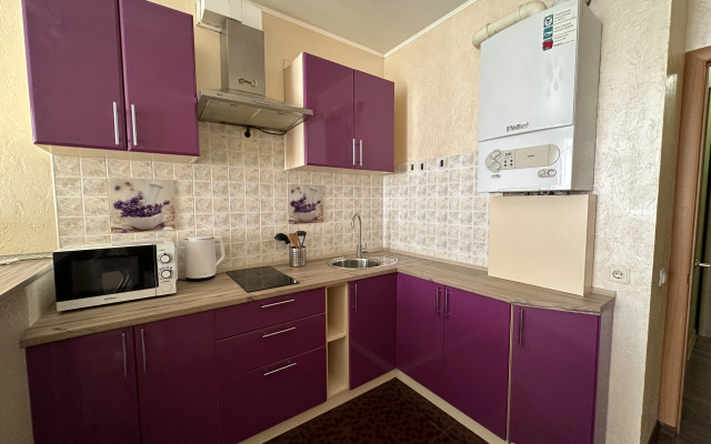 Квартира Яркая Студия в Новом Жк