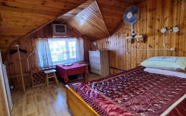 U Bashni Guest House