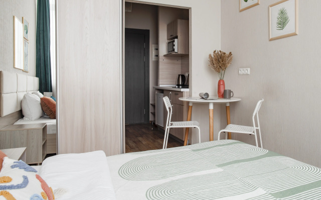 Апартаменты Партизана Железняка 40Б