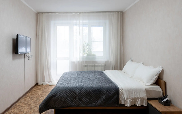 DeNoch Leningradskaya Flat