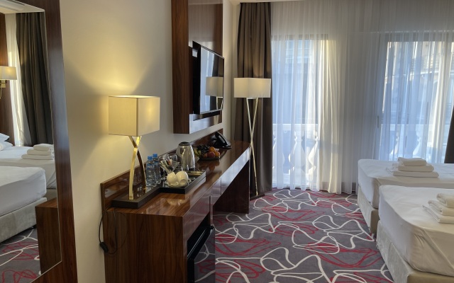 Гранд Отель Сухум