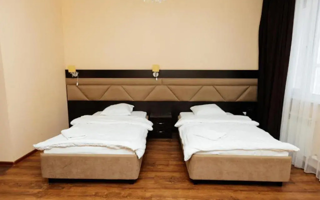 Hotel Alcazar