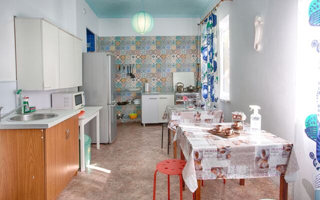 Chernomor Guest House