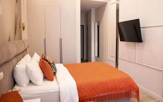 Апартаменты Уютная студия в отеле Mirror