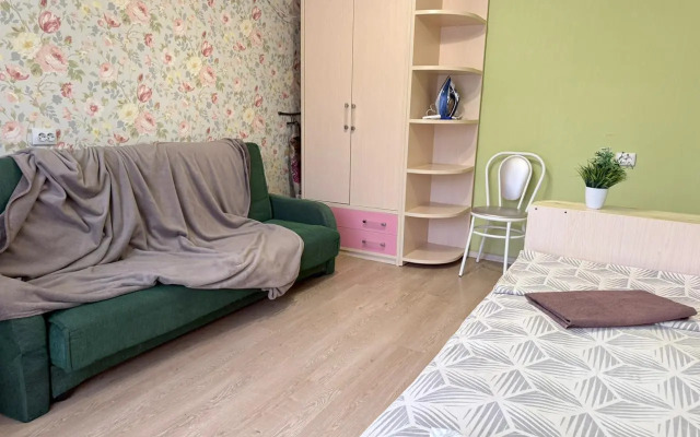 Двухкомнатные Апартаменты Sutki VIP на Кулакова 3