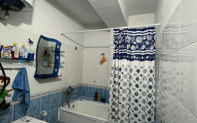 Na Prospekte Tauke Khana 33/3 Apart Hotel