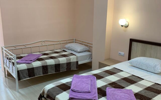 Merkurij Guest House