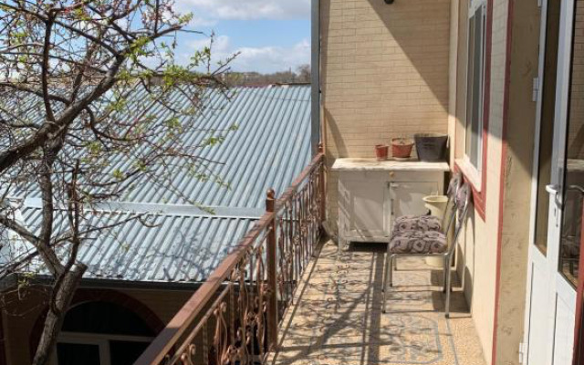 Sam Muxarram Ona Guest House