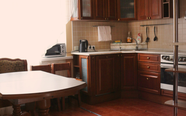 Na Rozhdestvenskoy Private House