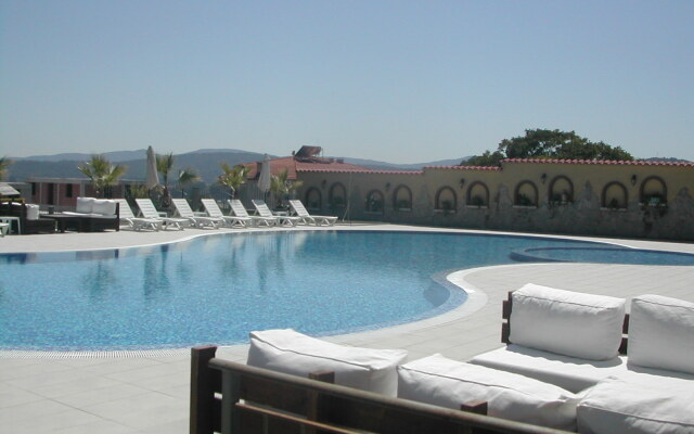 Gardenia Apartments