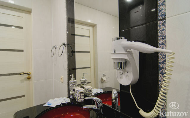 Апартаменты Кутузов Люкс