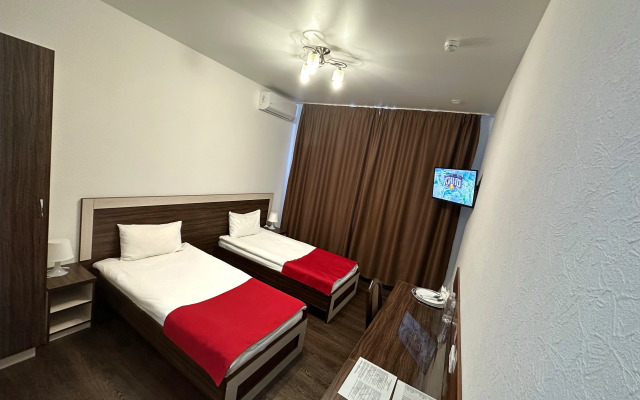 Отель Red Fox на Взлётной 2е