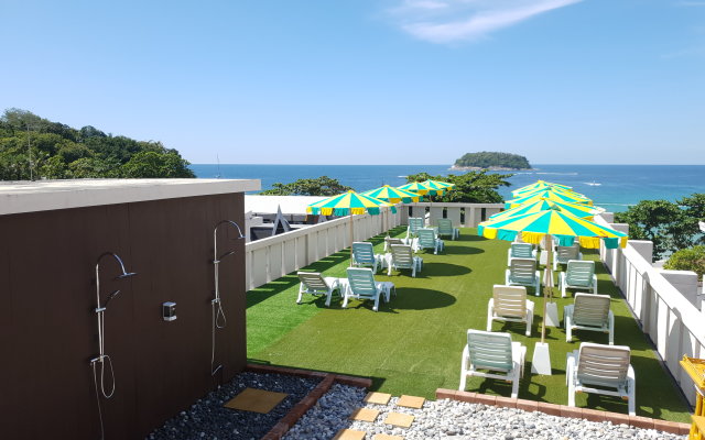 Kata Beachwalk Hotel